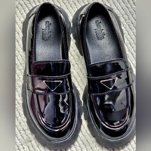 Charlotte Russe Bar lll Womens 10 Paz Lugged Sole Patent Slip-on Loafers NWOT